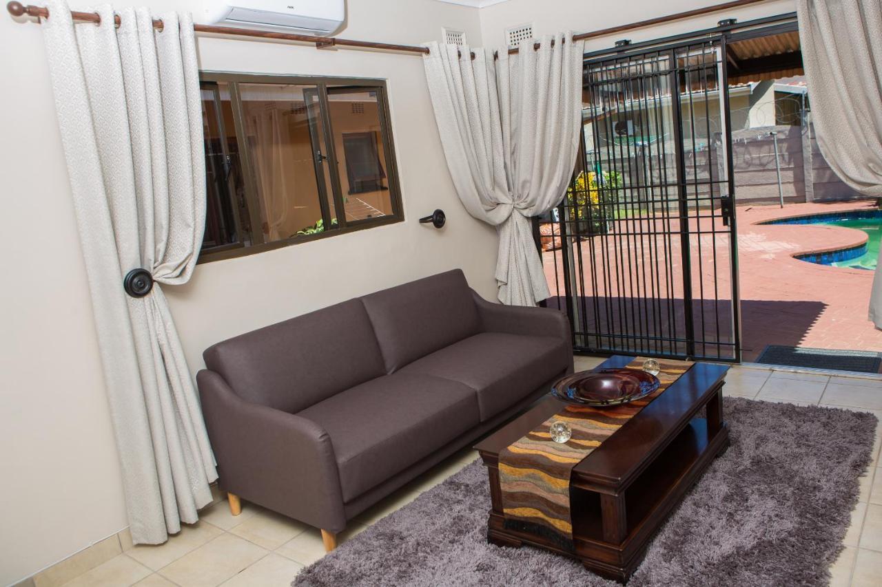 Dyna Guest House Durban Luaran gambar